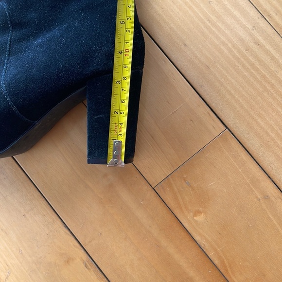 Steve Madden Suede Knee High Black Boots - Picture 4 of 5